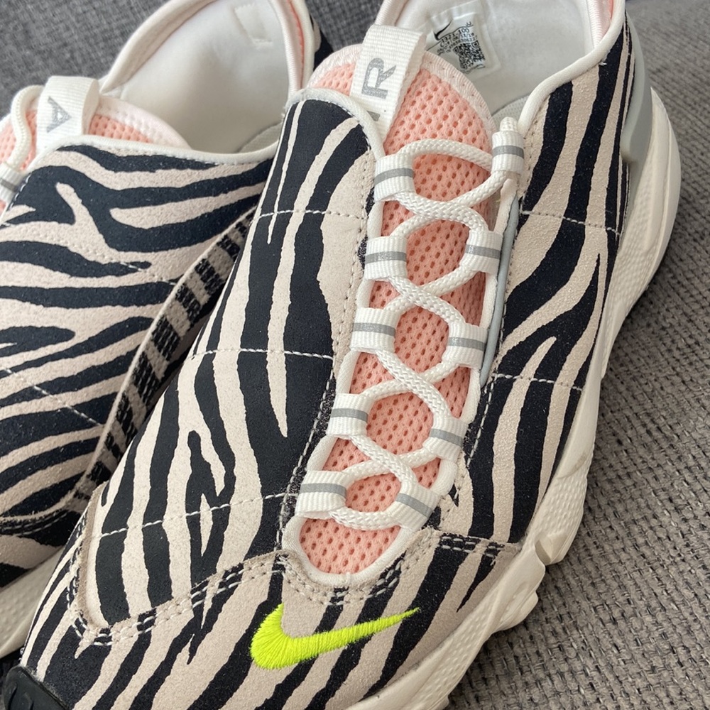 Nike Air Olivia Kim Footscape women’s shoe size 9.5 zebra print with side lace - Picture 10 of 10